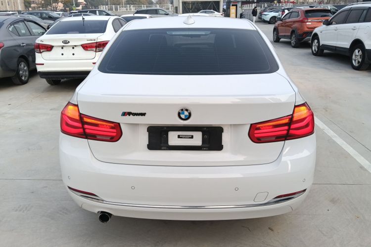 宝马3系 2016款 316Li 时尚型车身外观6004