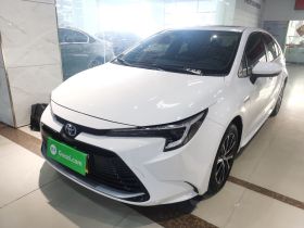 丰田 雷凌 2023款 智能电混双擎 1.8L 豪华版