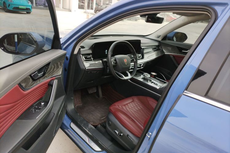 红旗HS5 2023款 2.0T 四驱旗领Pro版中控内饰20