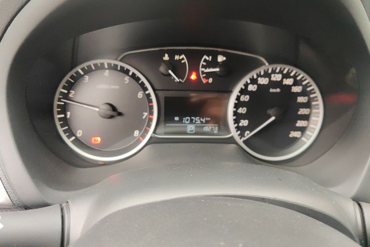 日产 轩逸 2022款 经典 1.6XE CVT舒适版中控内饰14