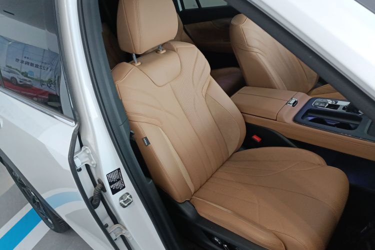 广汽传祺 传祺ES9 2024款 PHEV 143km 旅行者 Max局部细节41