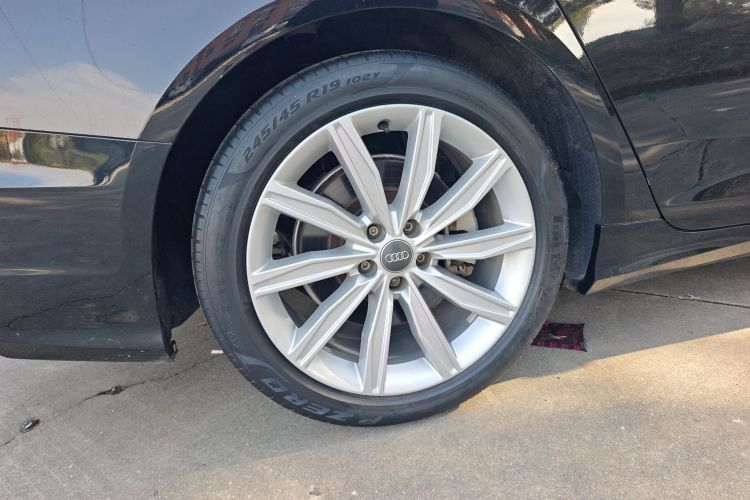 奥迪A6L 2020款 45 TFSI 臻选动感型车身外观6008