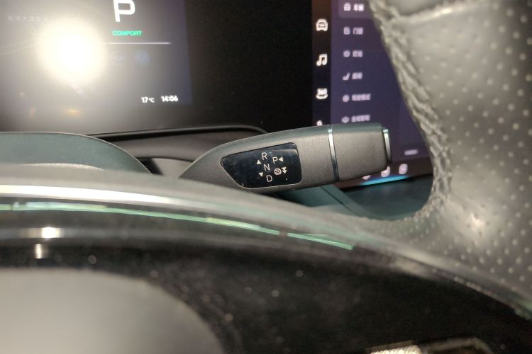 小鹏P7 2023款 P7i 702 Pro局部细节18