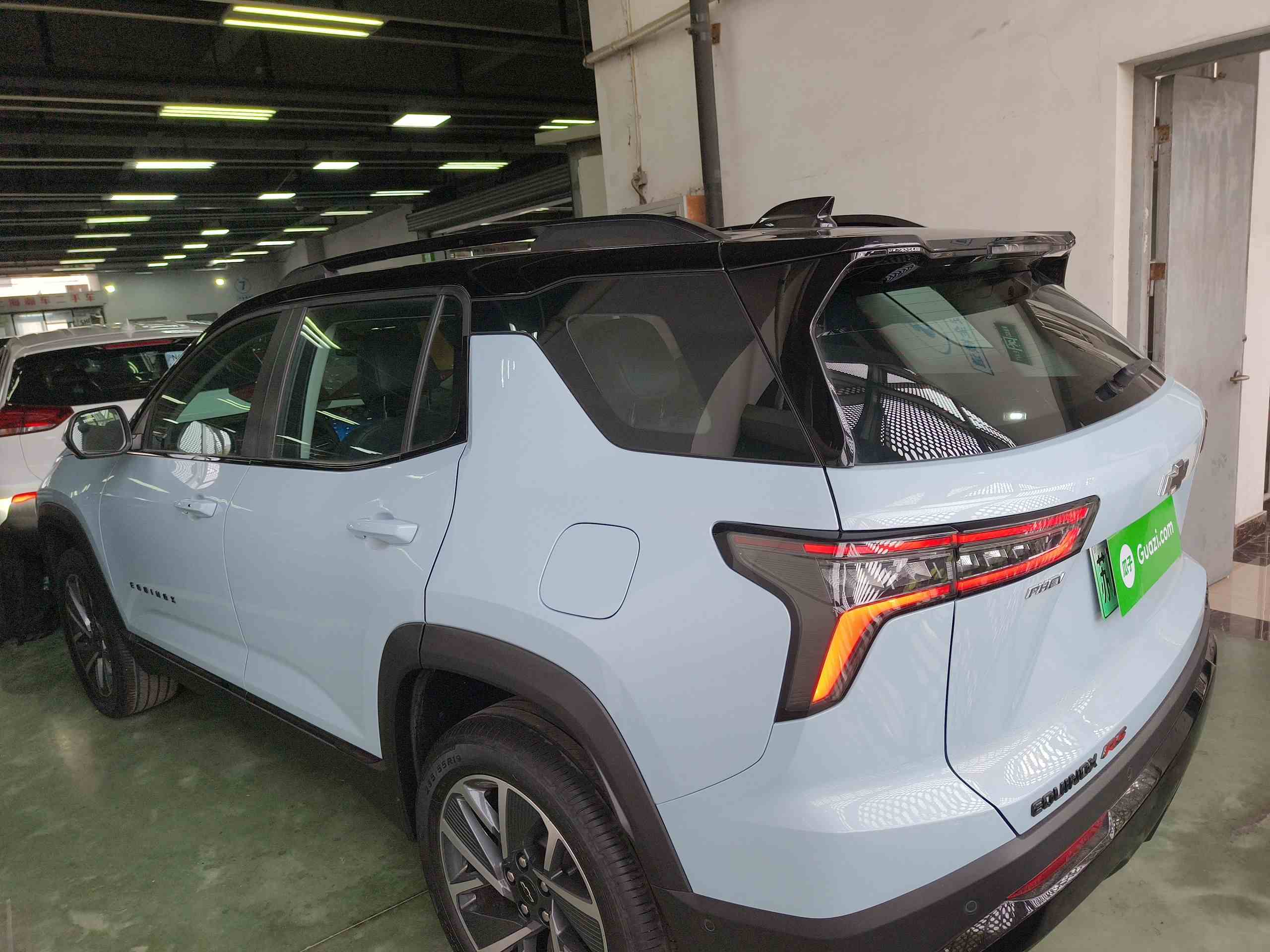 雪佛兰 探界者Plus 2024款 102km RS 至臻版(3)