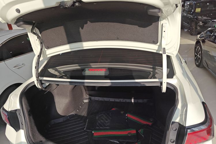 启辰D60EV 2022款 标准续航T3机舱底盘23