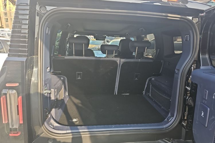 捷途山海 捷途旅行者C-DM 2024款 C-DM 208KM 山野版机舱底盘23