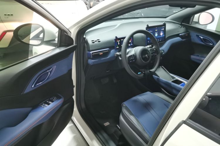 比亚迪 海鸥 2025款 305km 活力版中控内饰7003