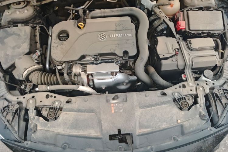 别克 君威 2023款 552T 智享型局部细节24