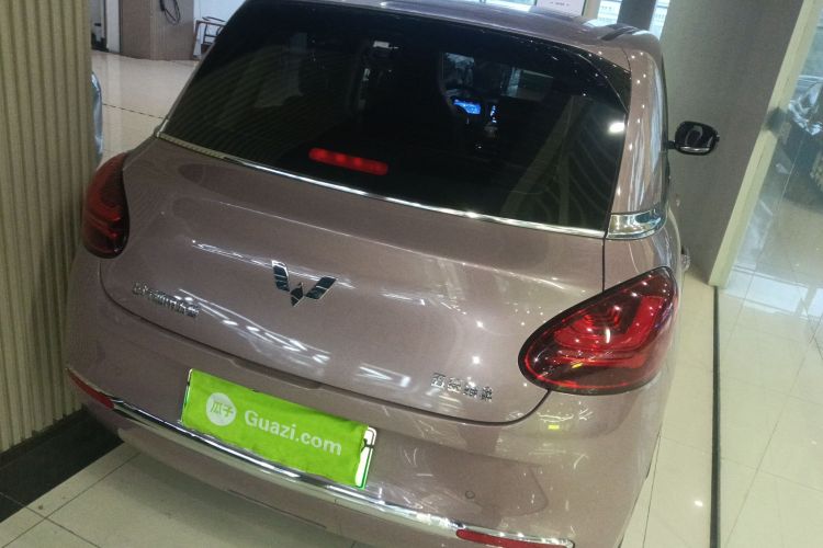 五菱汽车 五菱缤果 2023款 333km 悦享款车身外观7