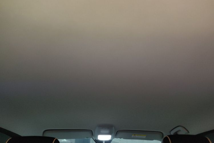 宝骏KiWi EV 2022款 设计师轻享版 三元锂局部细节22