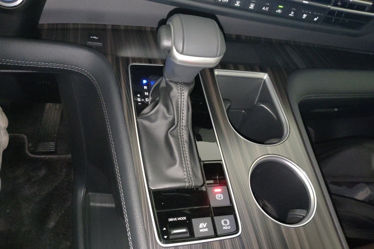 丰田 赛那SIENNA 2023款 2.5L混动 铂金版局部细节18