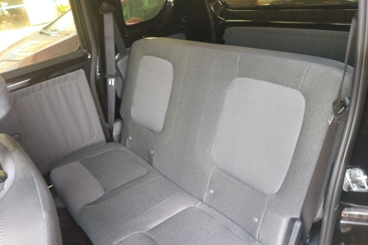 五菱汽车 五菱之光新能源 2025款 201km 舒适型中控内饰7004