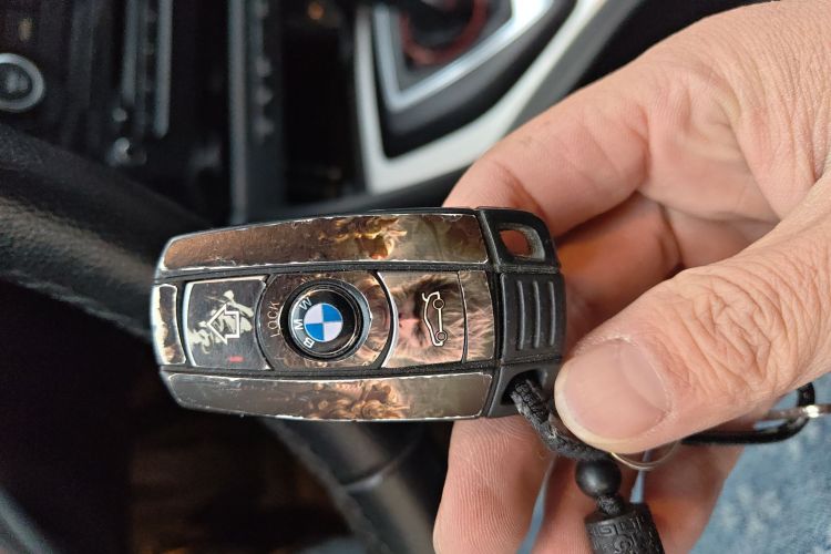 宝马X1 2014款 sDrive18i 领先型中控内饰11