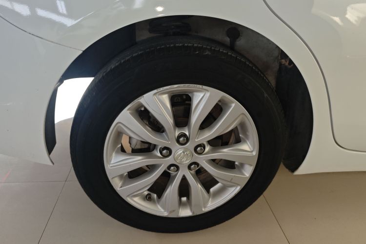 别克 英朗 2021款 1.3T 自动轻混动进取型车身外观6008