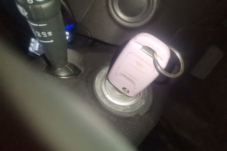 长安CS35 2017款 1.6L 自动豪华型中控内饰11