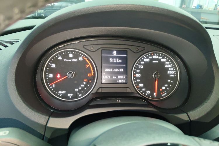 奥迪A3 2019款 Limousine 35 TFSI 时尚型 国VI局部细节14