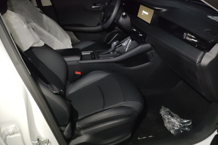 荣威i5 2023款 1.5L CVT豪华版局部细节41