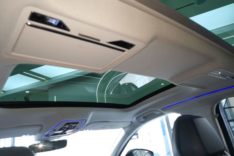 奥迪A8 2022款 A8L 50 TFSI quattro 舒适型典藏版局部细节22