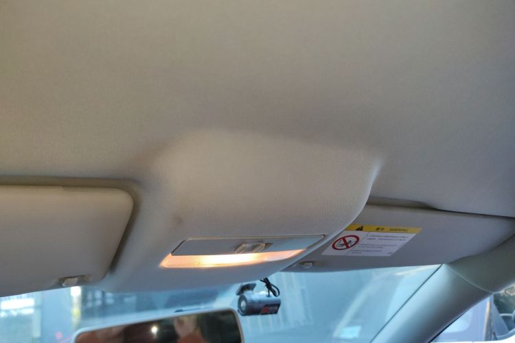 大众 Polo 2014款 1.4L 手动风尚版中控内饰22