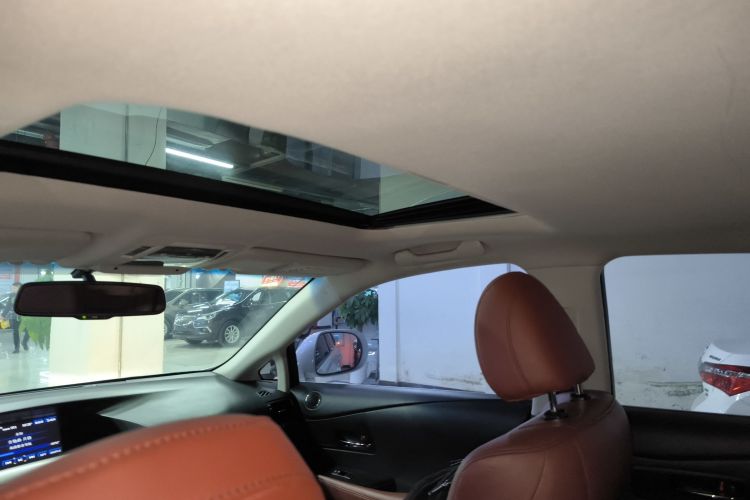 雷克萨斯RX经典 2013款 270 精英版局部细节22