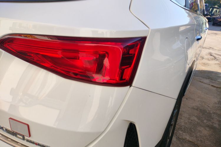 捷途X90 2019款 1.6T DCT智旅版 7座 国VI车身外观9