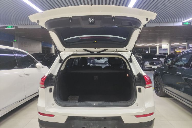 哈弗H6 2017款 红标 2.0T 自动两驱智尚型局部细节23