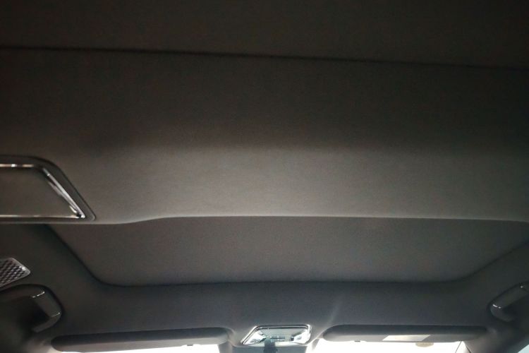 腾势Z9GT 2024款 1100四驱Max版中控内饰22