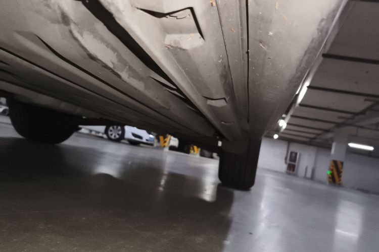 斯巴鲁 森林人 2016款 2.5i 豪华导航版局部细节9004