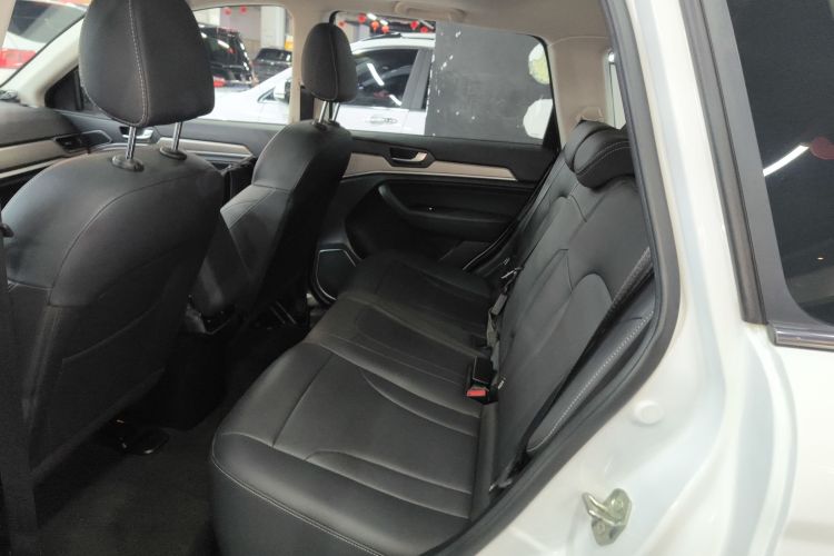 哈弗H6 2021款 运动版 1.5T 自动精英智联型 六边形格栅中控内饰21