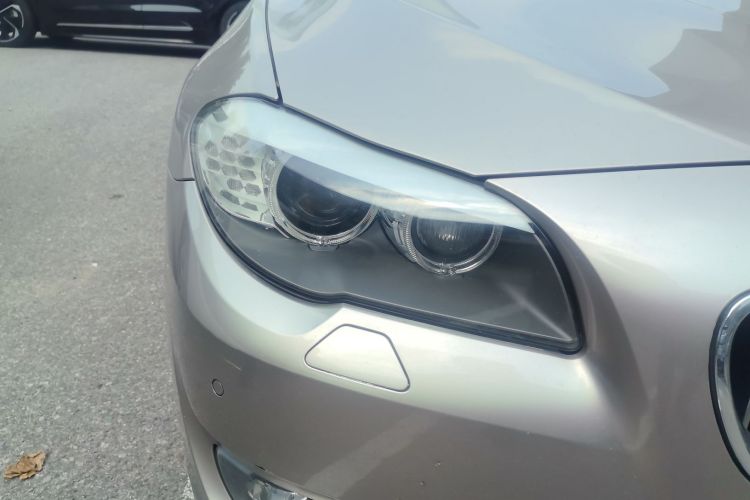 宝马5系(进口) 2011款 535i xDrive豪华型车身外观6006