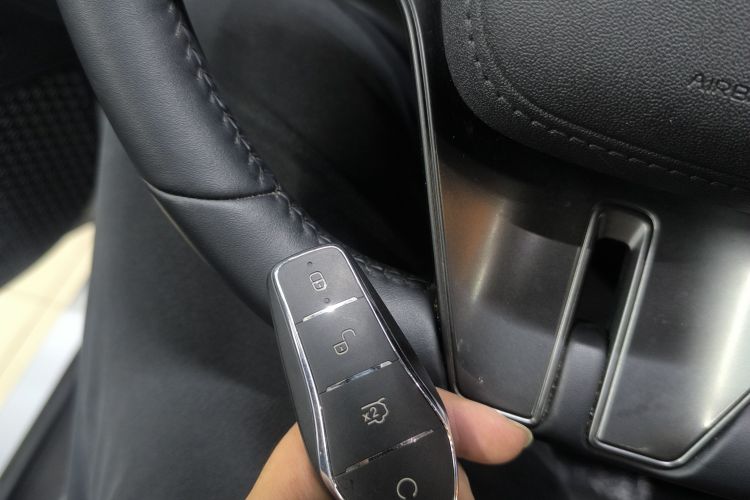 比亚迪 秦PLUS 2025款 DM-i 智驾版 55KM领先型中控内饰11