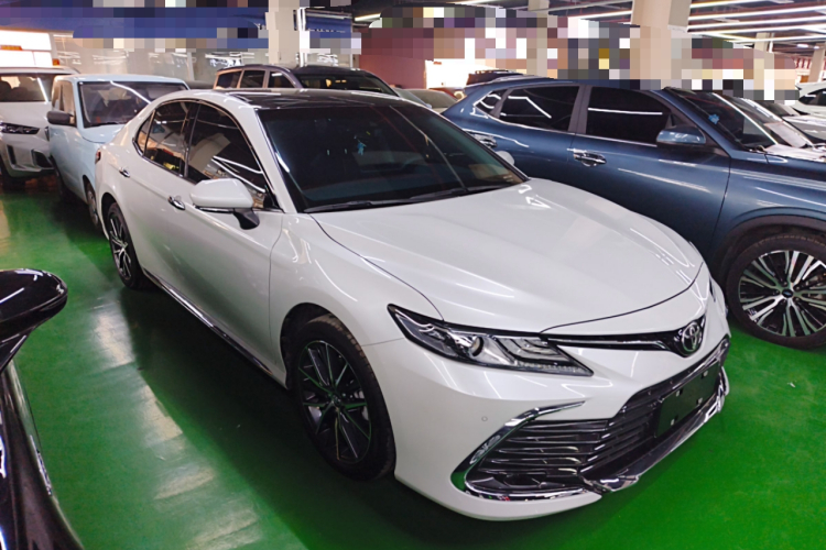 丰田 凯美瑞 2023款 2.5G 豪华版车身外观6002