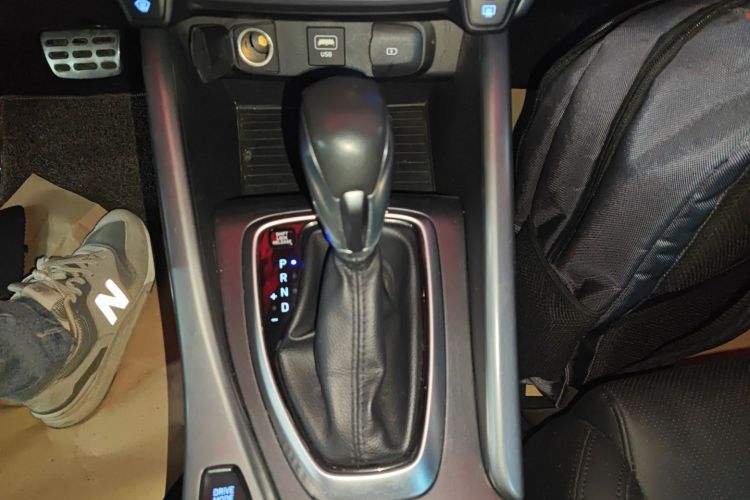 现代 菲斯塔 2019款 280TGDi 运动版 国VI局部细节18