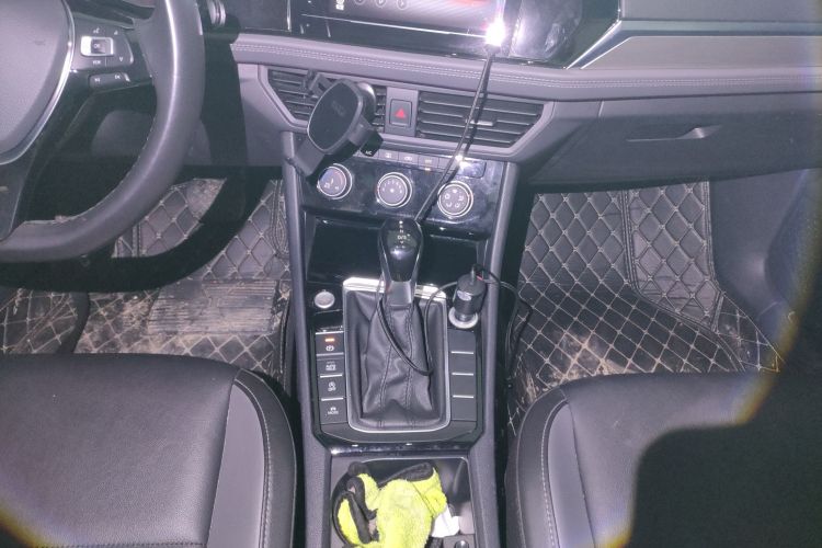 大众 速腾 2021款 280TSI DSG舒适智联版局部细节18