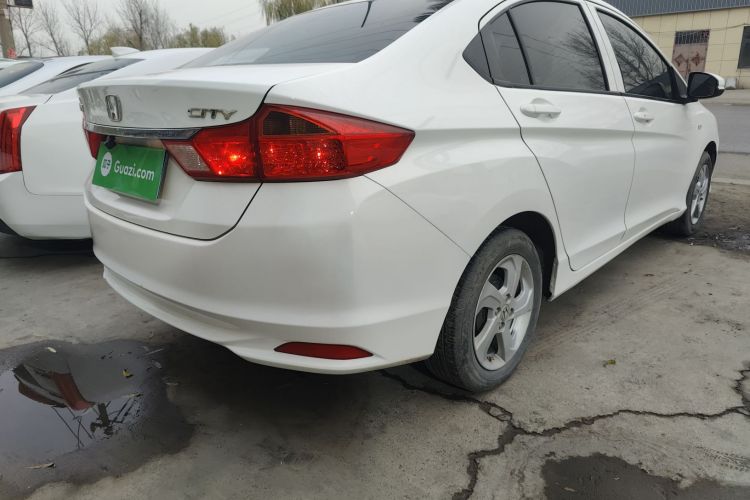 本田 锋范 2017款 1.5L CVT精英版车身外观7