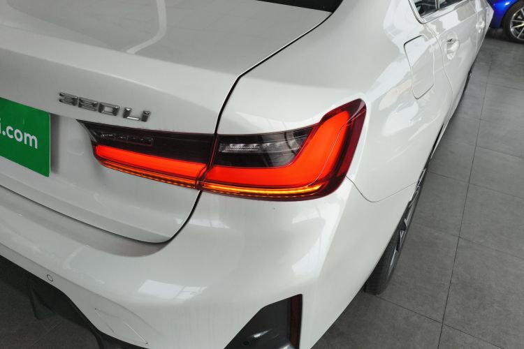 宝马3系 2024款 320Li M运动套装车身外观9