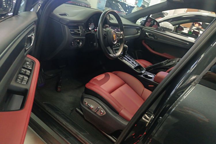 保时捷 2022款 Macan 2.0T中控内饰20