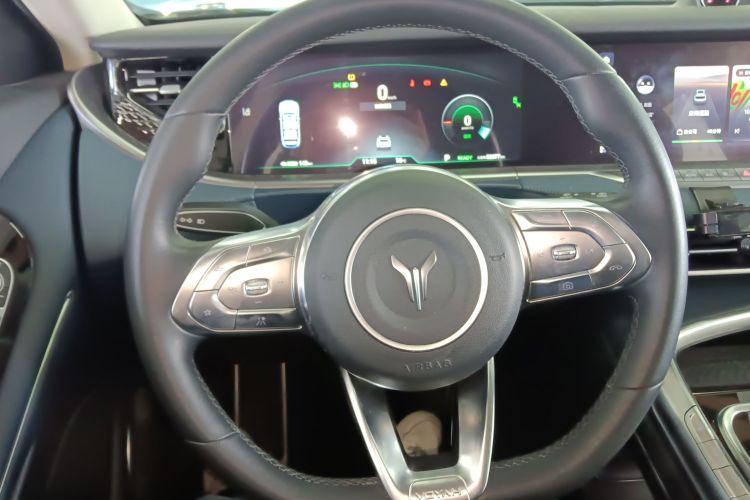 岚图汽车 岚图FREE 2021款 四驱纯电首发纪念版专属豪华套装中控内饰13