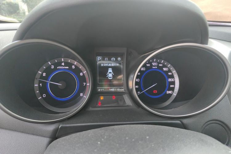 长安 逸动 2016款 XT 1.6L 自动俊酷型中控内饰14