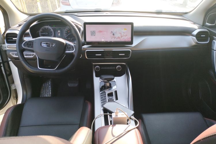 吉利汽车 缤越 2021款 1.4T DCT钻石版中控内饰12