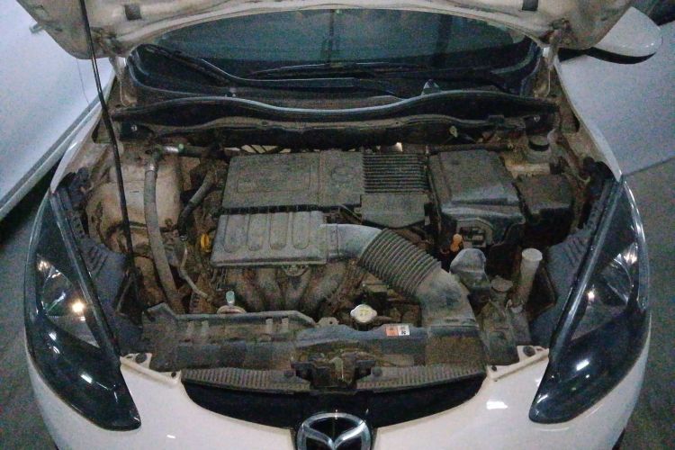 马自达2 2012款 两厢炫动 1.5L 自动超值版局部细节24