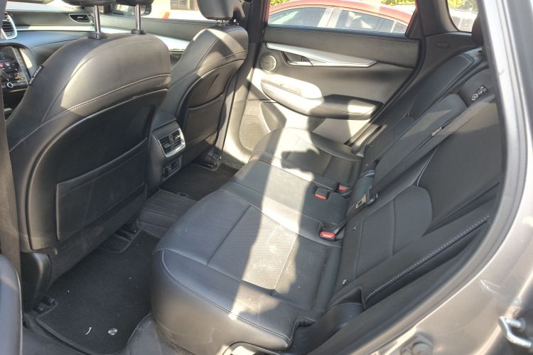 英菲尼迪QX50 2018款 2.0T 四驱菁英版中控内饰21