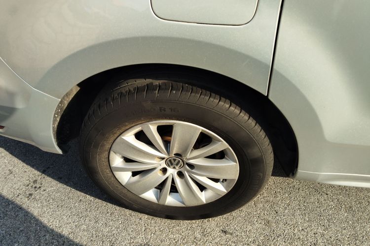 大众 夏朗 2013款 2.0TSI 标配型车身外观6008