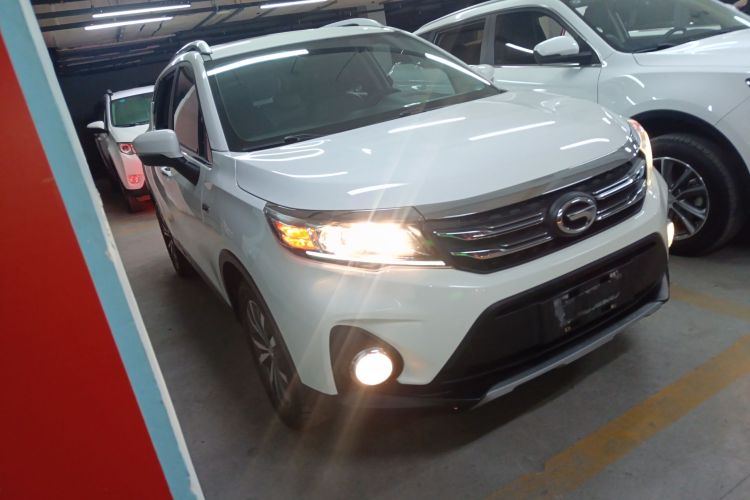 广汽传祺 传祺GS3 2019款 235T 手动精英版车身外观6002