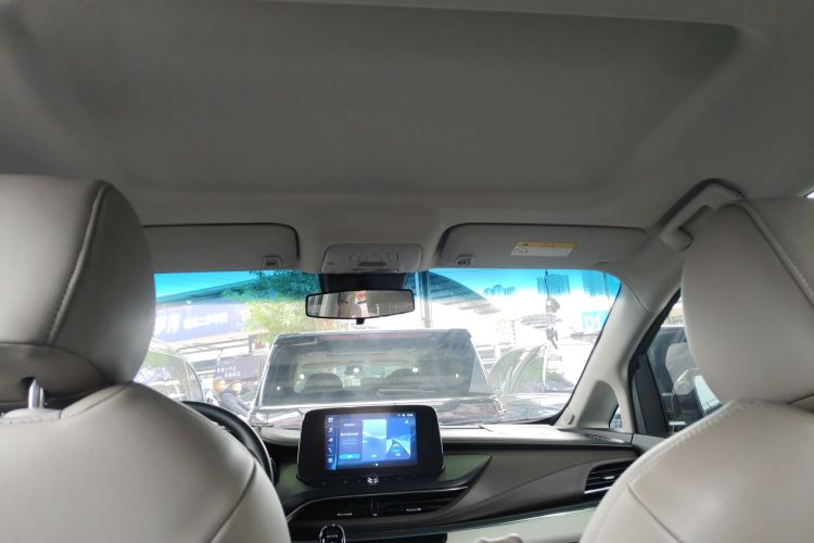 别克GL8 2021款 陆上公务舱 652T 舒适型局部细节22