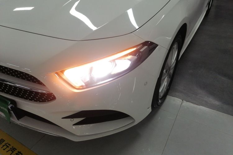 奔驰A级 2021款 A 200 L 运动轿车时尚型局部细节36