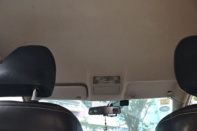 丰田 卡罗拉 2014款 1.6L 手动GL中控内饰22