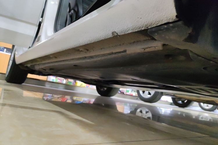 大众 2018款 途安L 280TSI DSG舒适版 7座 国V局部细节9001