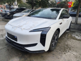 红旗EH7 2024款 690 Pro