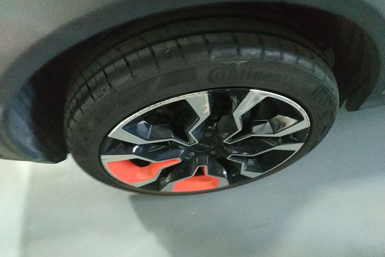 领克06 2020款 1.5T 耀Halo车身外观6008